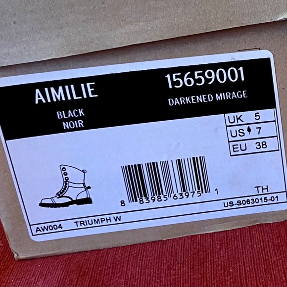 Dr Martens Aimilie Fold Down Black US 7/UK 5 - Rare with ribbon laces - Picture 8 of 8